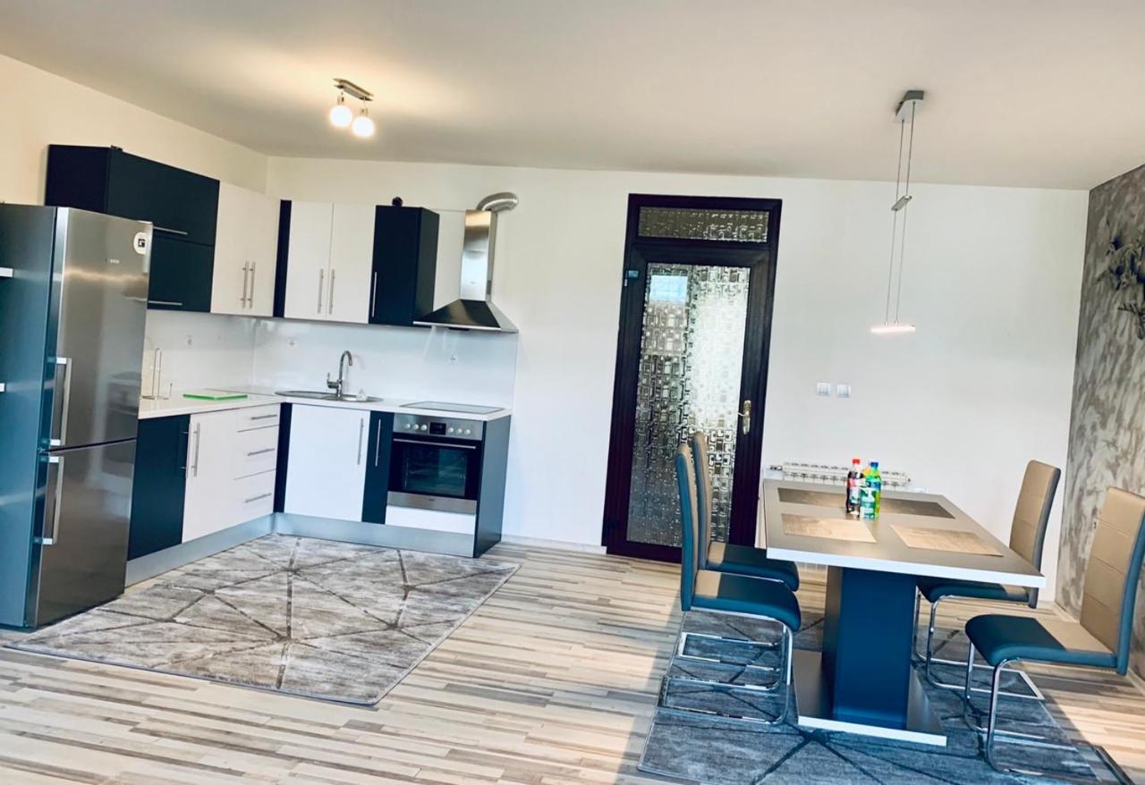 Noor Apartman Bihac Appartement Buitenkant foto